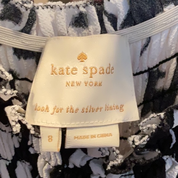 Kate Spade Black and White Floral Maxi Dress. Smocked top. - Picture 4 of 5